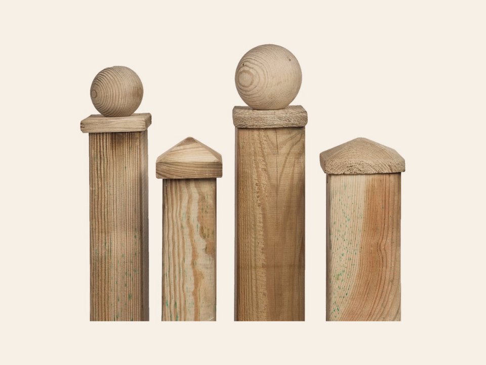 Paalornament hout Pyramide 8,0 × 8,0 cm