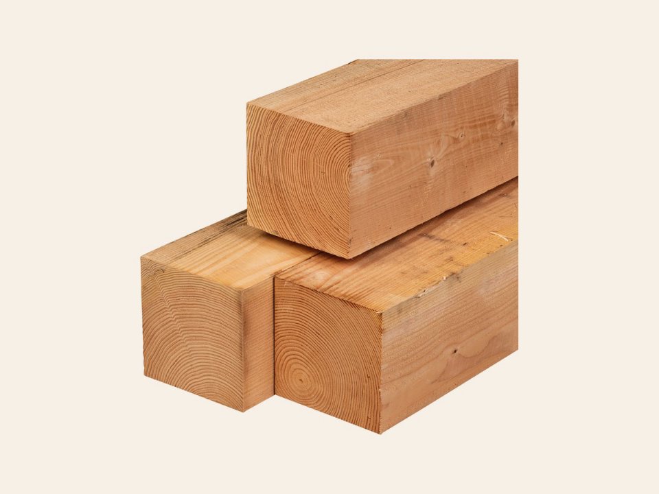 Douglas paal 20,0 × 20,0 × 400 cm, vers, fijnbezaagd, scherpkantig
