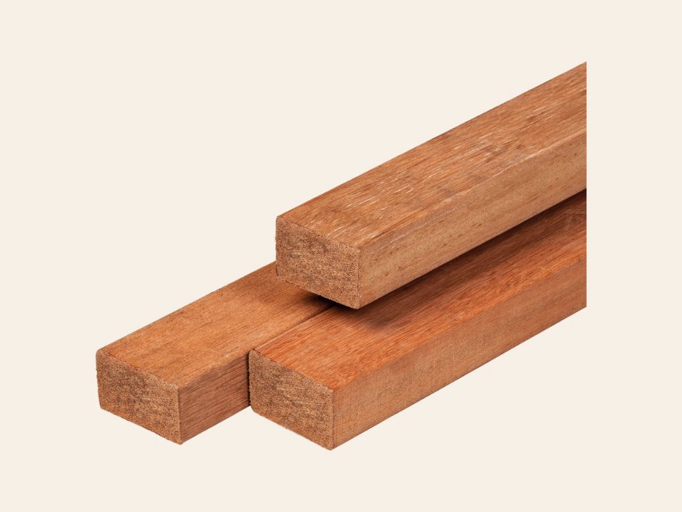 Keruing hardhout regel 4,4 × 6,8 × 430 cm kunstmatig gedroogd, geschaafd, 4 ronde hoeken