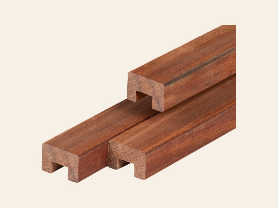 Angelim vermelho hardhout afdekkap 4,5 × 7,0 × 200 cm geschaafd