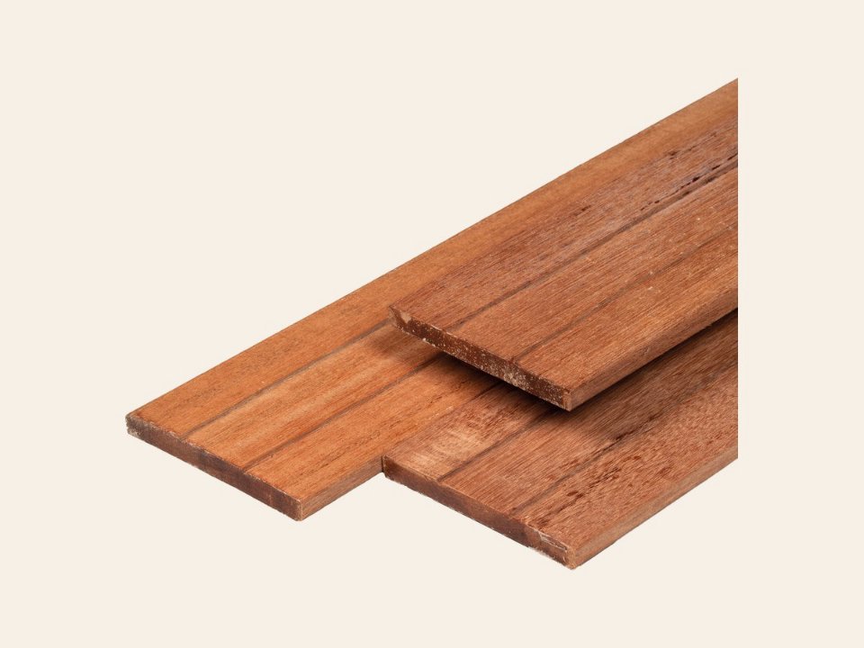 Keruing hardhout plank 1,5 × 14,0 × 305 cm kunstmatig gedroogd, geschaafd, 1 zijde 2 V-groeven, 4 ronde hoeken