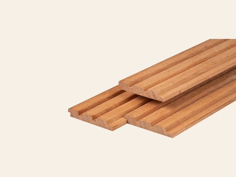 Bangkirai hardhout triple profiel 2,2 × 14,5 × 455 cm geschaafd