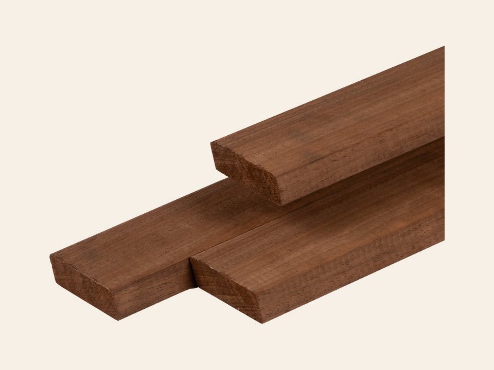 Thermoline ayous hardhout rhombus profiel 1,8 × 6,8 × 245 cm thermisch gemodificeerd, geschaafd