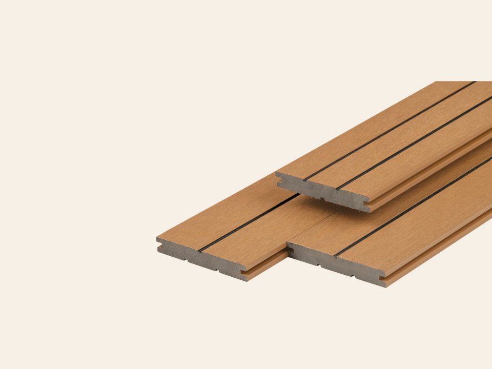PuraDock composiet vlonderplank 2,2 × 14,6 × 390 cm, cedar, massief, 1 zijde 1 groef, 1 zijde 2 groeven, fijne houtnerf, clip systeem