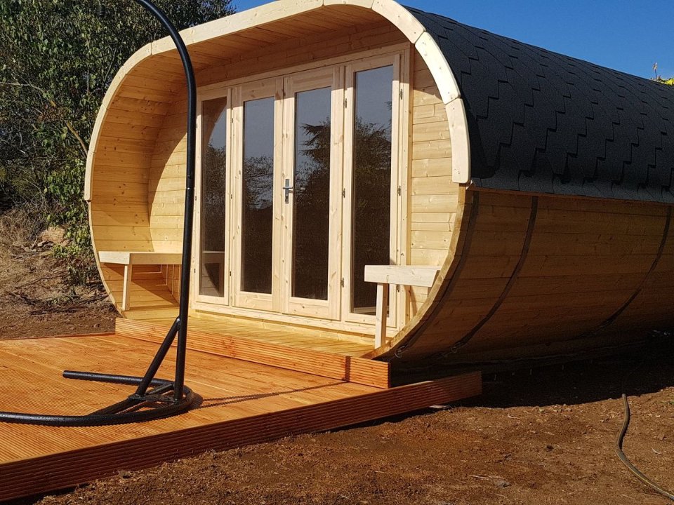 Camping Oval, 28/42 mm, Thermowood, 405 × 400 cm