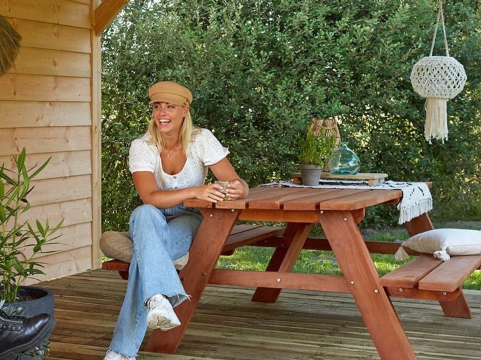 Hardhouten picknicktafel Business