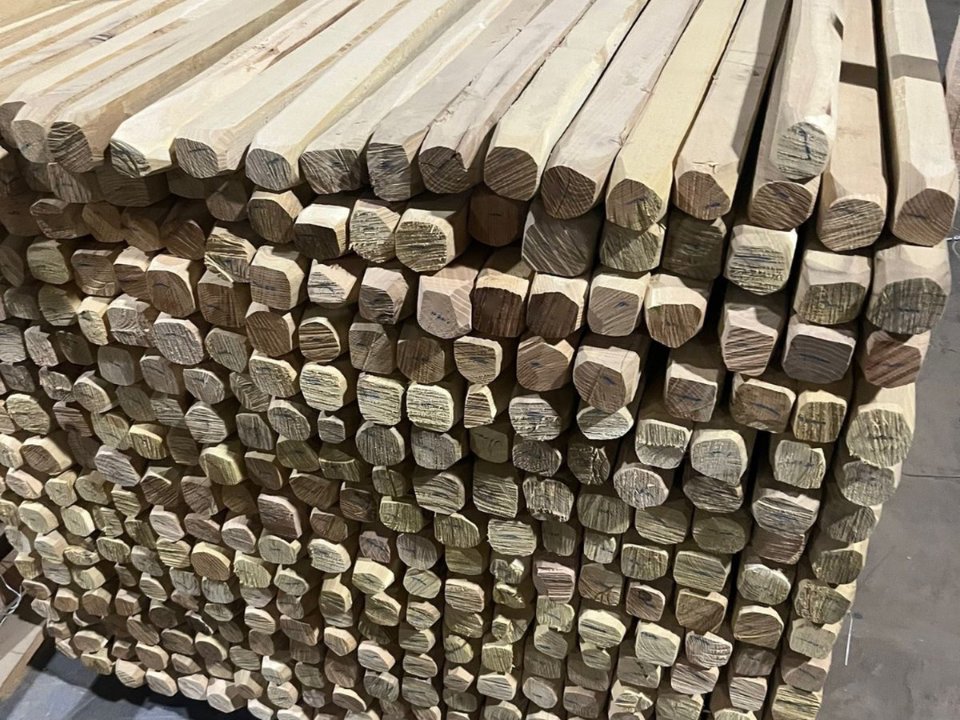 Vierkante Robinia Houten palen