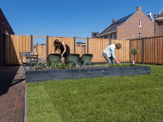 Betonplaat Rotsmotief 36 x 4,8 x 184cm Antraciet