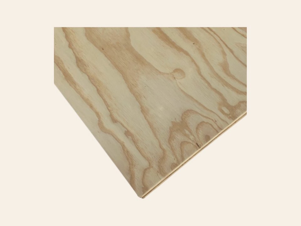 Underlayment elliotis pine 122 × 244 cm, messing en groef