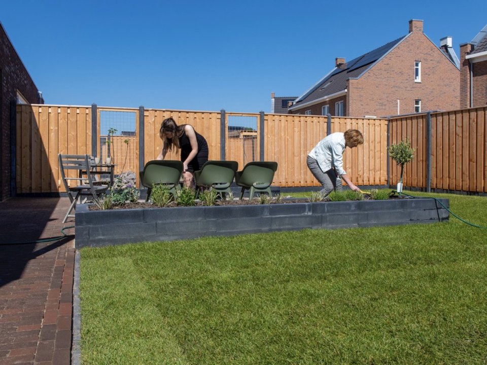 Betonplaat Rotsmotief 36 × 4,8 × 184cm Antraciet